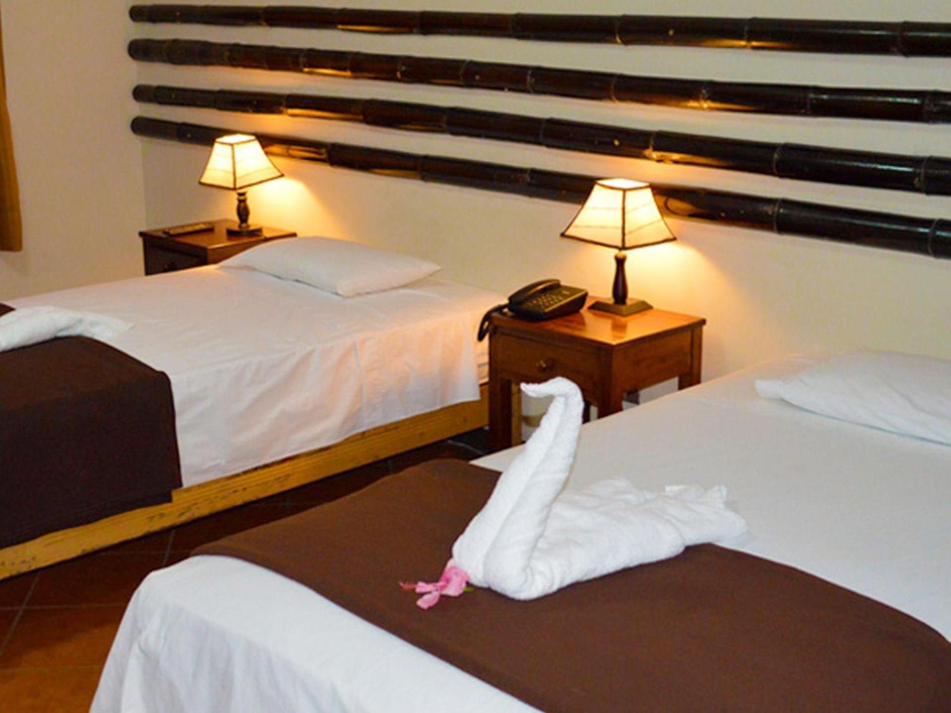 Chanchamayo Inn Hotel La Merced  Bagian luar foto
