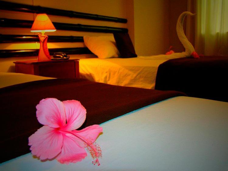 Chanchamayo Inn Hotel La Merced  Ruang foto